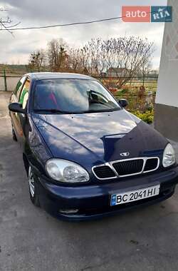 Седан Daewoo Lanos 2002 в 