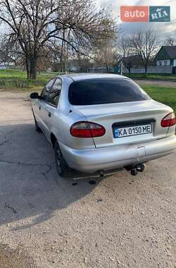 Седан Daewoo Lanos 1998 в 