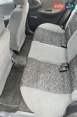 Седан Daewoo Lanos 2008 в 