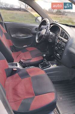 Седан Daewoo Lanos 2003 в 