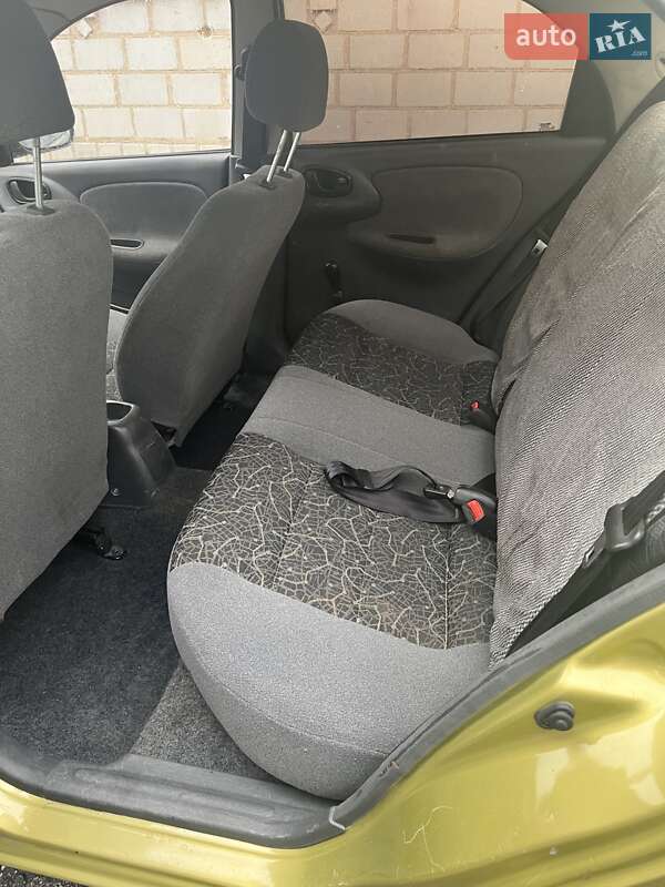 Седан Daewoo Lanos 2008 в Таращі