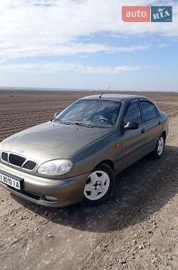 Седан Daewoo Lanos 2003 в 