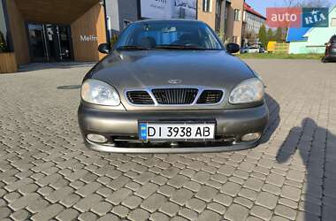 Седан Daewoo Lanos 2001 в Коломые