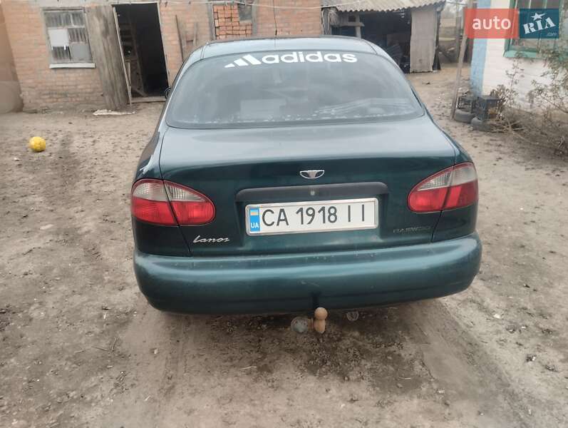 Седан Daewoo Lanos 2003 в Александровке