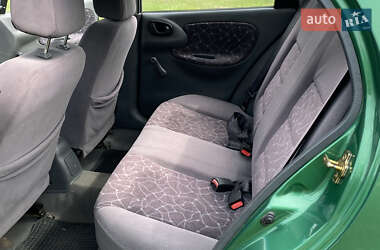 Седан Daewoo Lanos 2001 в 