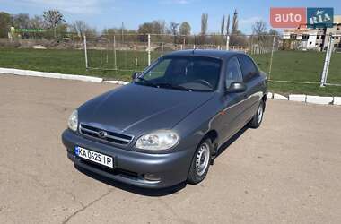 Седан Daewoo Lanos 2010 в 
