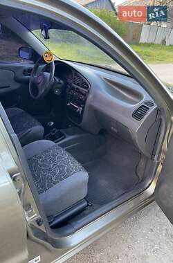 Седан Daewoo Lanos 2005 в 