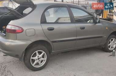 Хетчбек Daewoo Lanos 2003 в Харкові