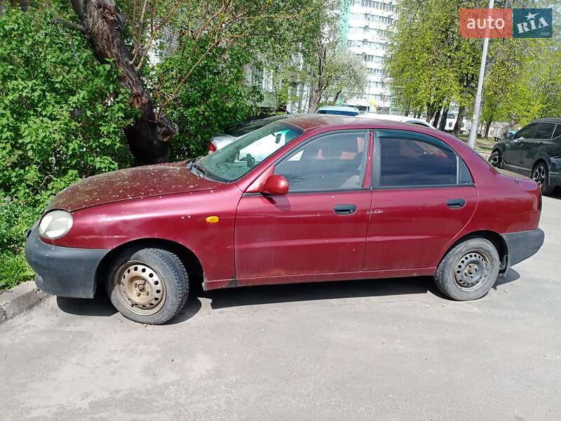 Седан Daewoo Lanos 2004 в 