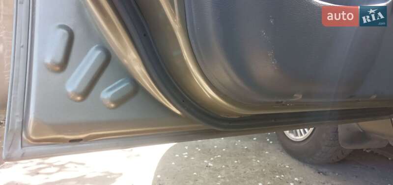 Седан Daewoo Lanos 2002 в Запорожье фото 14 Седан Daewoo Lanos 2002 в Запорожье