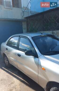 Седан Daewoo Lanos 2005 в 