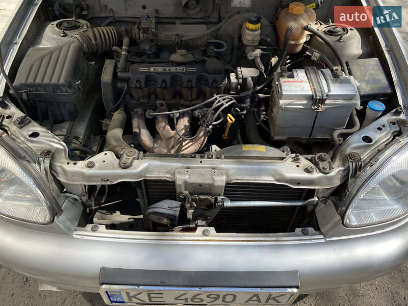 Седан Daewoo Lanos 2006 в Дніпрі