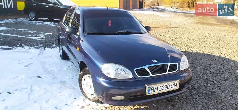 Седан Daewoo Lanos 2004 в Ромнах