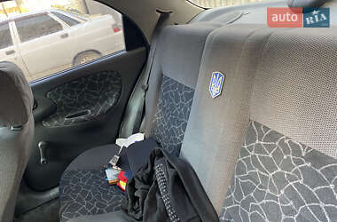 Седан Daewoo Lanos 2003 в 