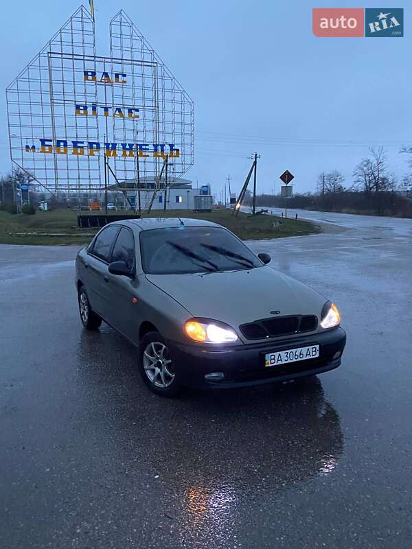 Седан Daewoo Lanos 2005 в Бобринце