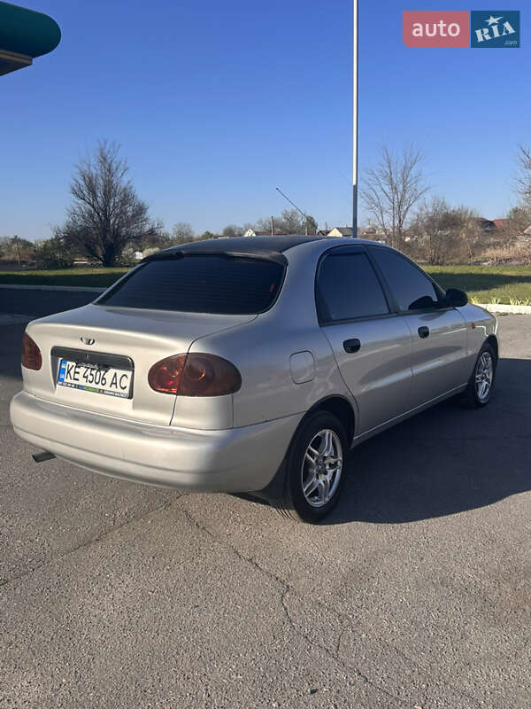 Седан Daewoo Lanos 2006 в Днепре