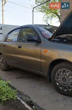 Седан Daewoo Lanos 2004 в Краматорске