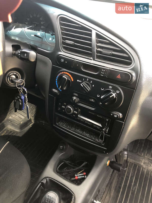 Седан Daewoo Lanos 2008 в Львове