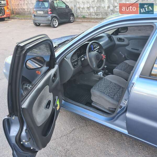 Седан Daewoo Lanos 2008 в Киеве