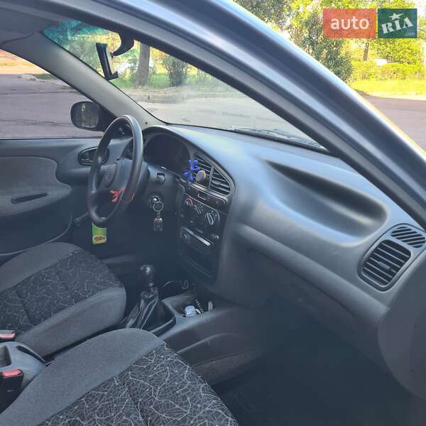 Седан Daewoo Lanos 2008 в Киеве
