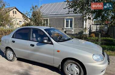 Седан Daewoo Lanos 2009 в 