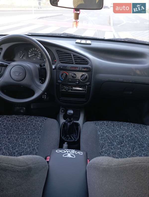 Седан Daewoo Lanos 2009 в Києві