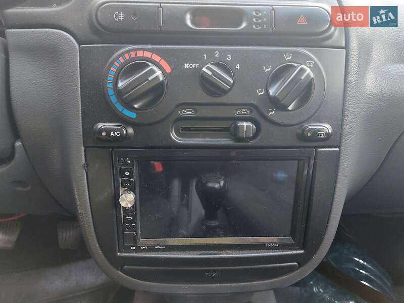 Седан Daewoo Lanos 2004 в Киеве фото 12 Седан Daewoo Lanos 2004 в Киеве