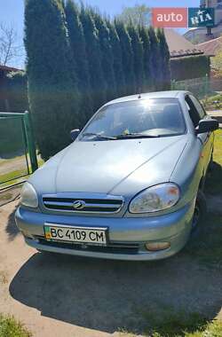 Седан Daewoo Lanos 2011 в 