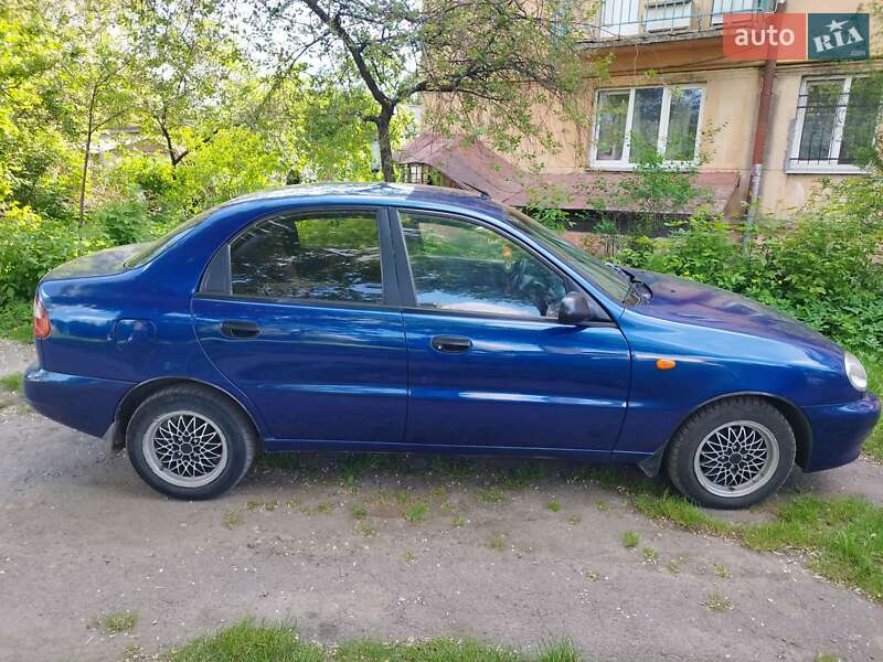 Седан Daewoo Lanos 2006 в Львове