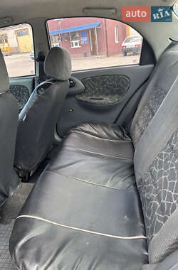 Седан Daewoo Lanos 2003 в 