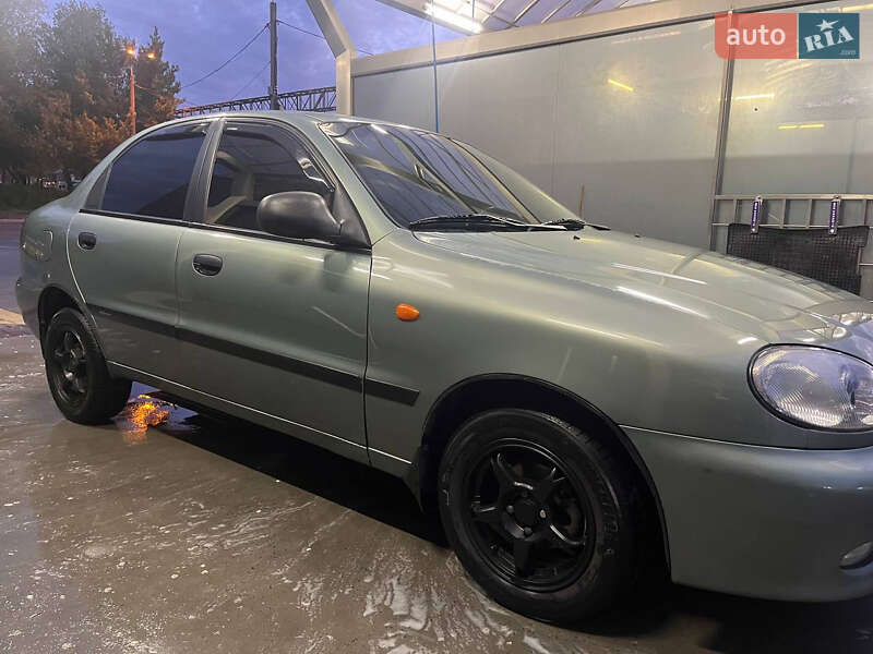 Седан Daewoo Lanos 2009 в Днепре