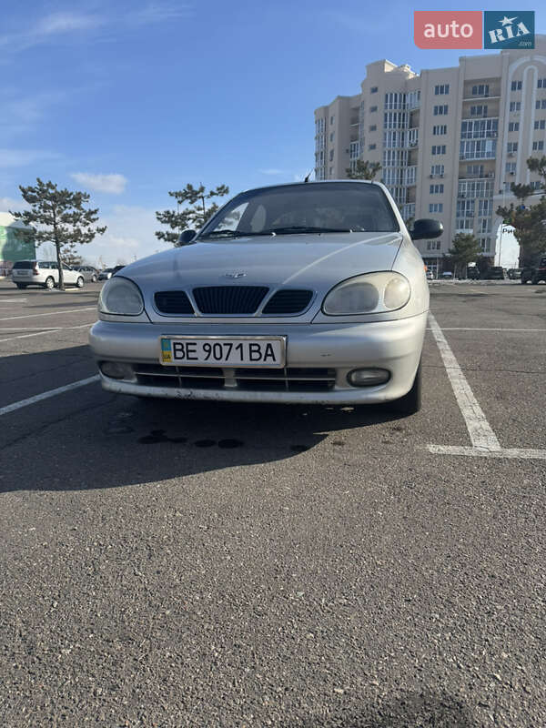 Седан Daewoo Lanos 2004 в 