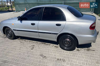 Седан Daewoo Lanos 2004 в Одесі