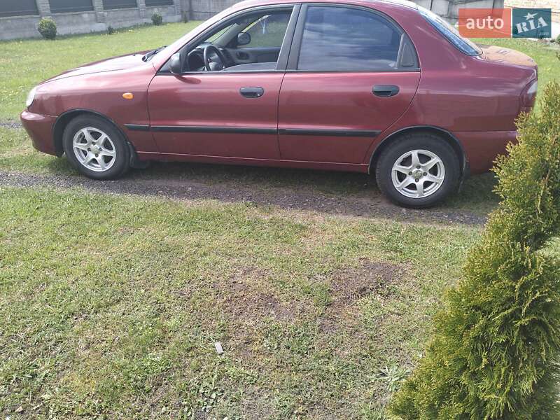 Седан Daewoo Lanos 2005 в 