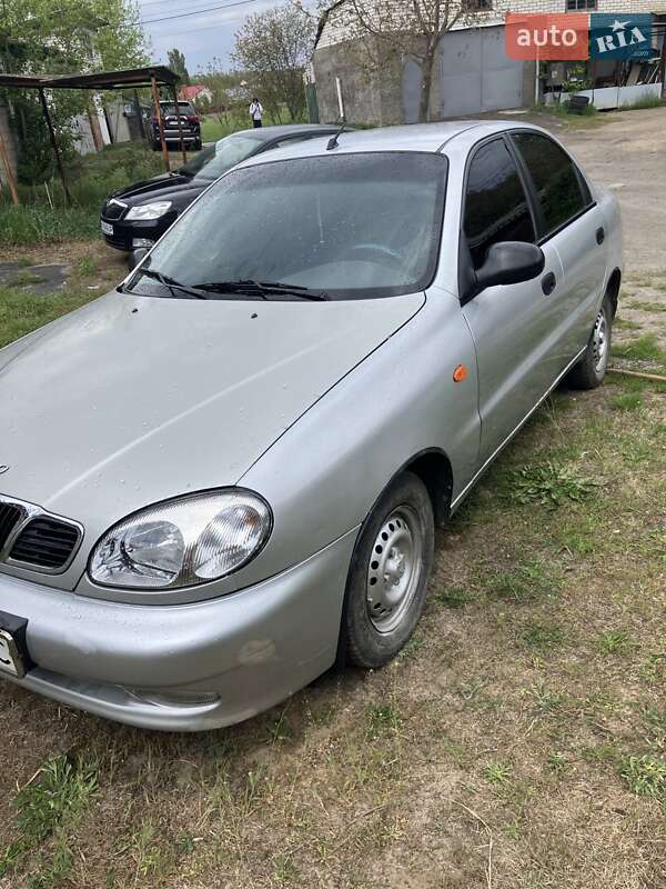Седан Daewoo Lanos 2008 в Калиновке