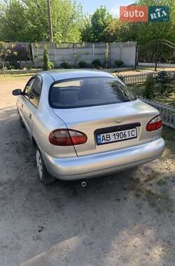 Седан Daewoo Lanos 2004 в 