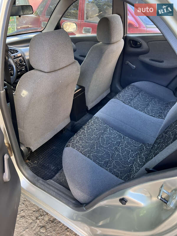 Седан Daewoo Lanos 2007 в Запорожье