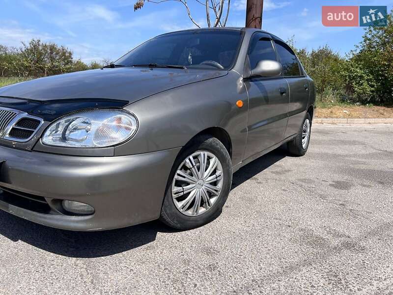 Daewoo Lanos 2004