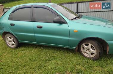 Хэтчбек Daewoo Lanos 1998 в 