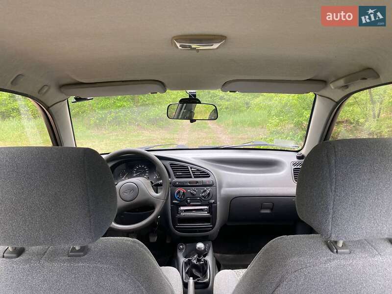 Седан Daewoo Lanos 2006 в Киеве