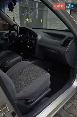 Седан Daewoo Lanos 2006 в 