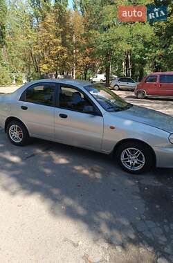 Седан Daewoo Lanos 2004 в 