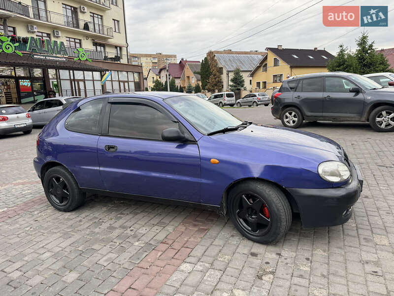 Хетчбек Daewoo Lanos 1998 в Мукачевому