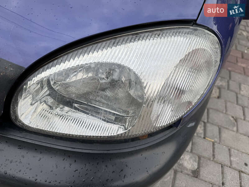 Хетчбек Daewoo Lanos 1998 в Мукачевому