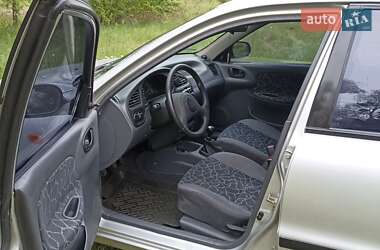 Седан Daewoo Lanos 2003 в 