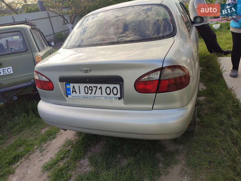 Седан Daewoo Lanos 2008 в Березане