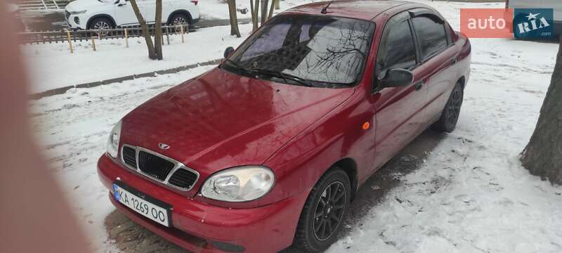 Седан Daewoo Lanos 2004 в Києві