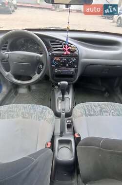 Седан Daewoo Lanos 1998 в 