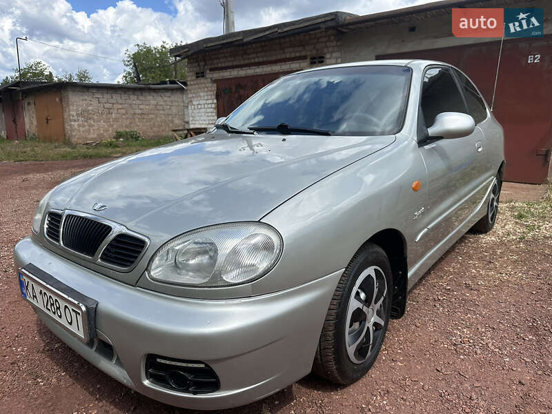 Хэтчбек Daewoo Lanos 2003 в 