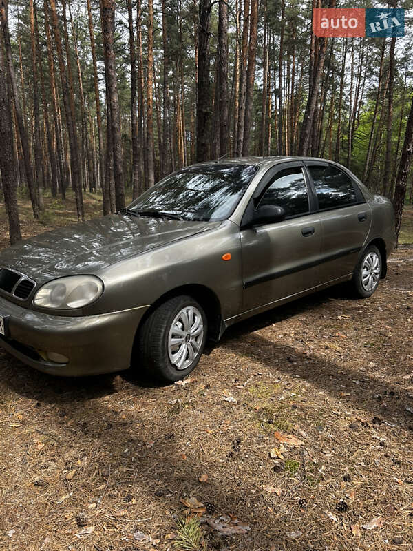 Седан Daewoo Lanos 2003 в 